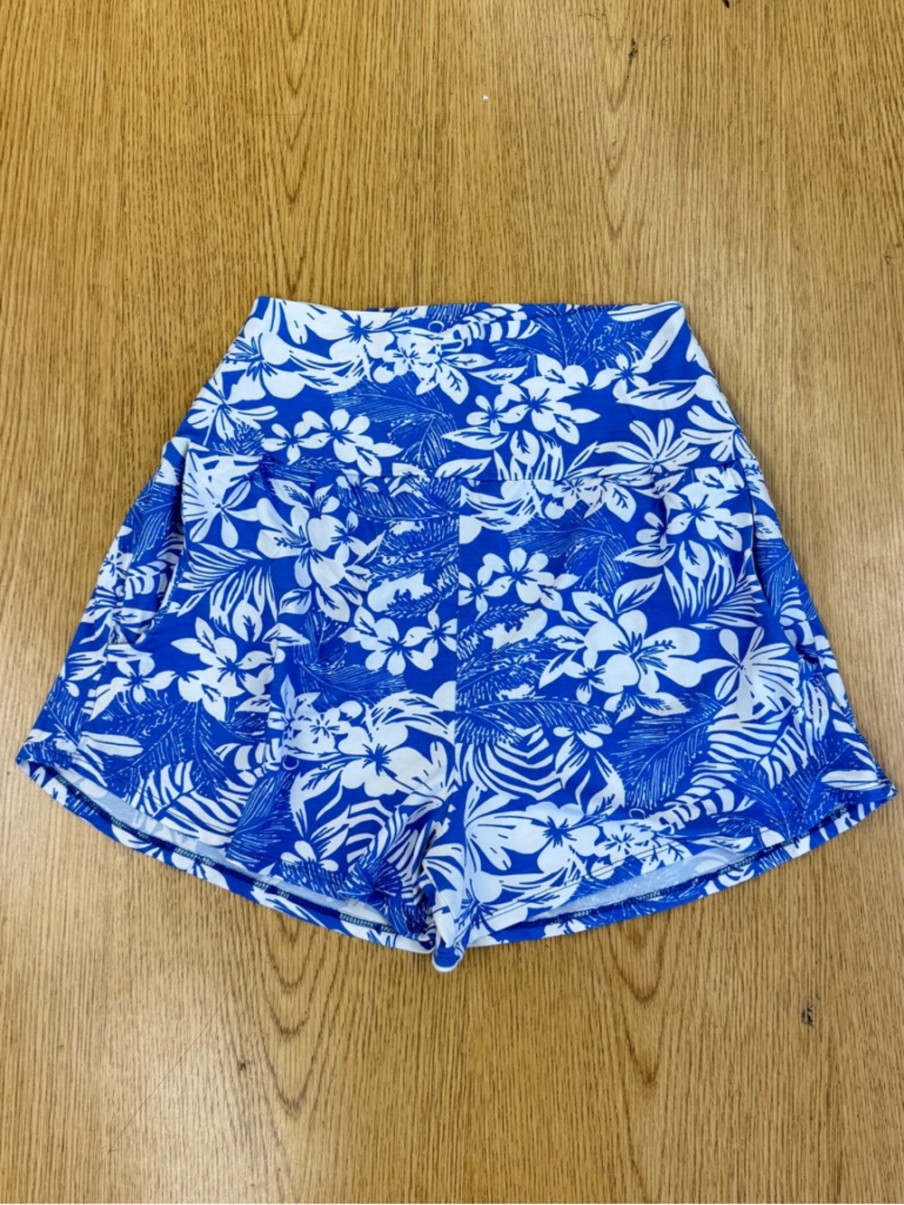 Vermilli Women’s Leahi High-Waist Blue Floral Print Shorts